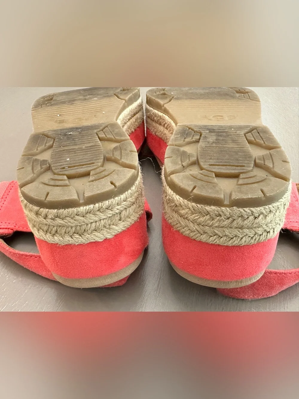 UGG April Platform Espadrille Sandals Coral Pink Suede Buckle Sz 7